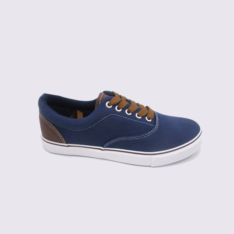 MAN CANVAS SHOES