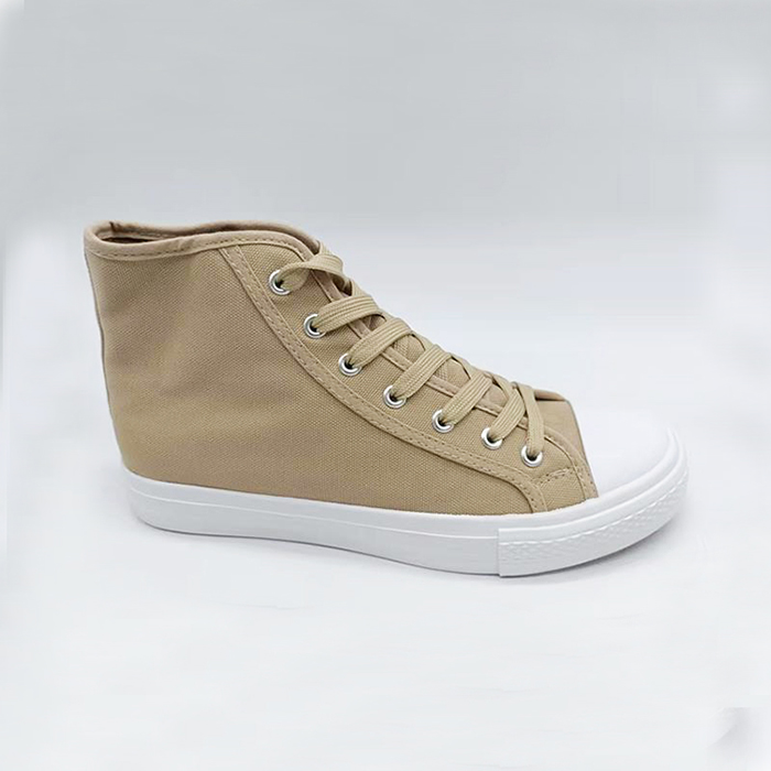 MAN CANVAS SHOES