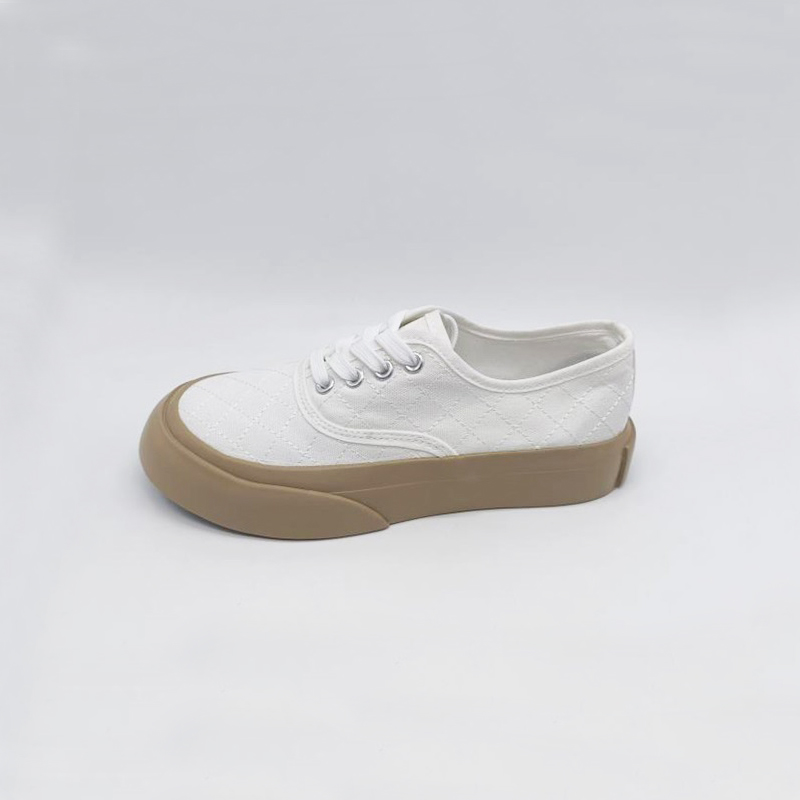 WOMEN CANVAS SHOES